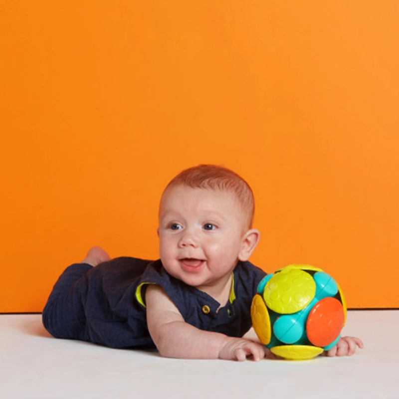 Wobble Bobble Crawl & Chase Ball - 3 months