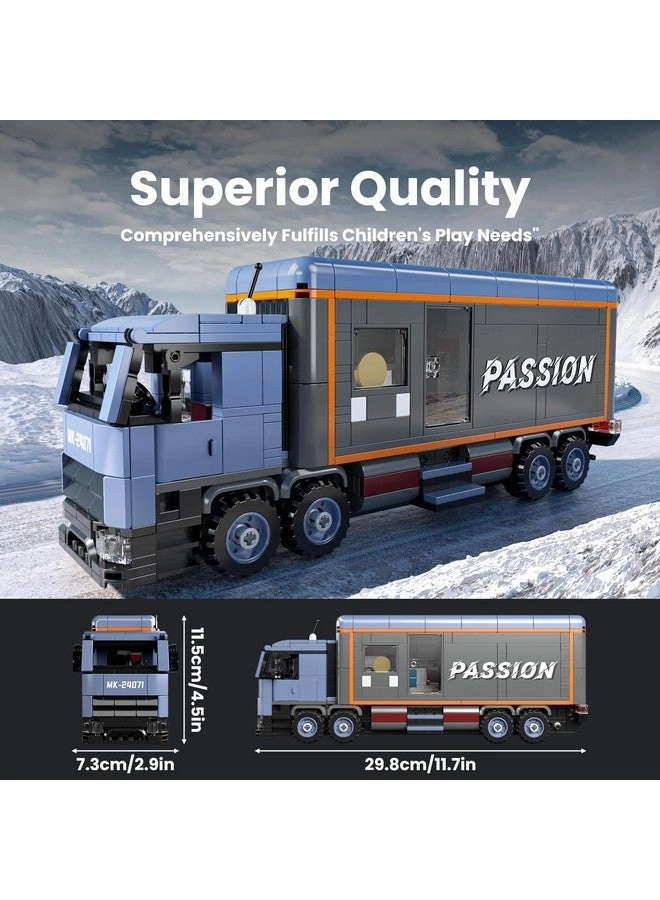 Heavy-Duty RV Truck (24071)