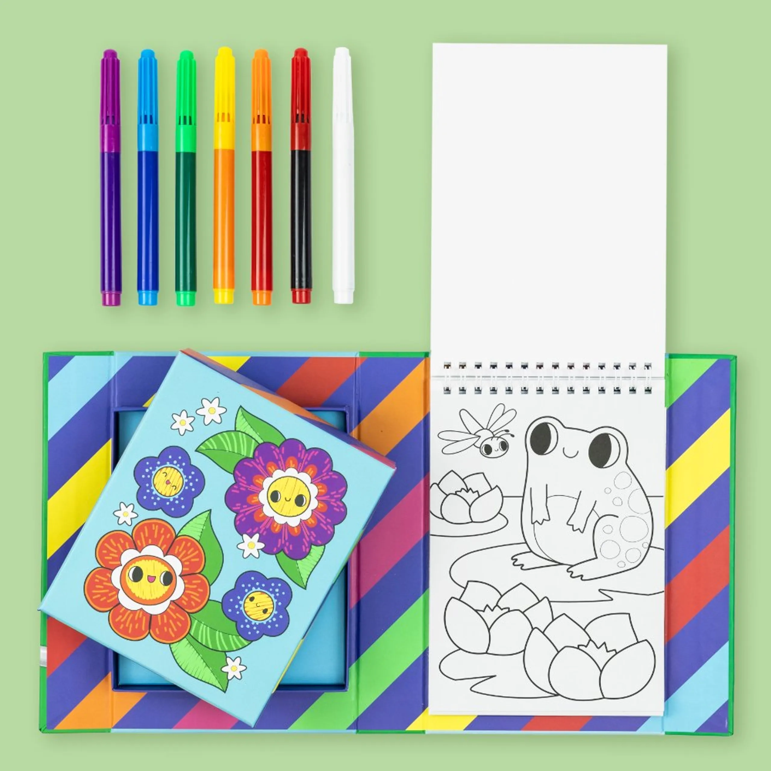 Colour Change Colouring Set - 5-8 years