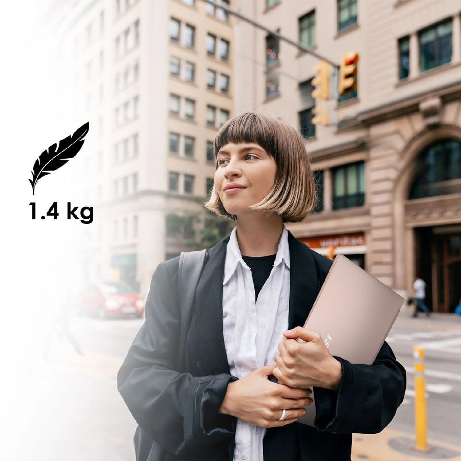 Modern 14 - 14'' 256GB 8GB Core i3-1215U