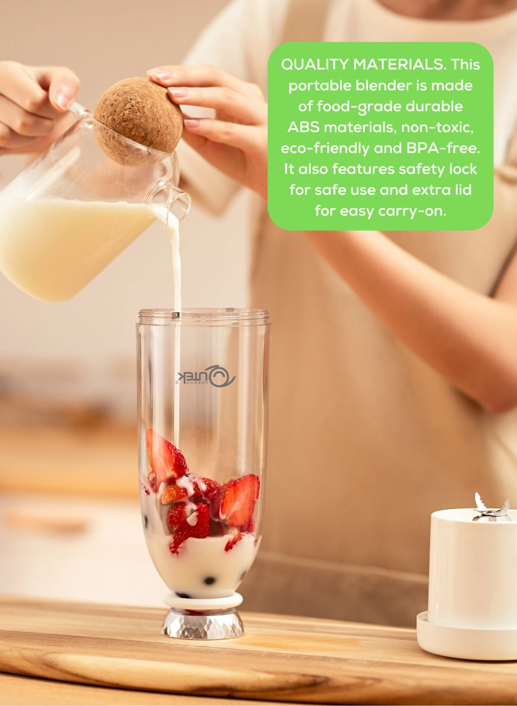 FreshBlend - 6 Stainless Steel Blades Type-C USB Rechargeable Food-Grade ABS