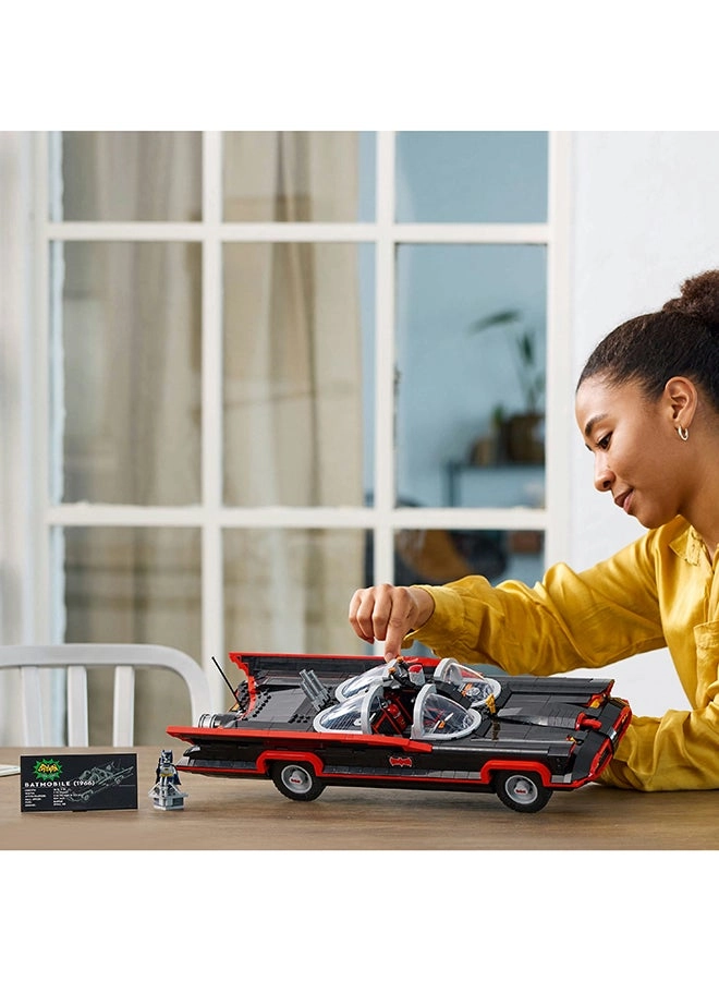 DC Batman Classic TV Series Batmobile (76328)