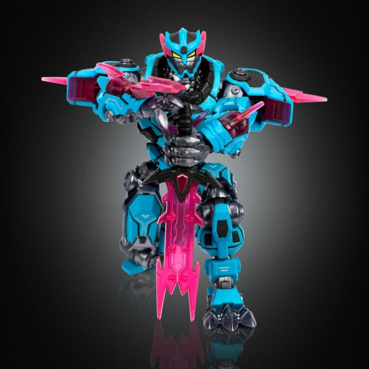 Platinum Series Panther Battle Titan (16.5 cm)