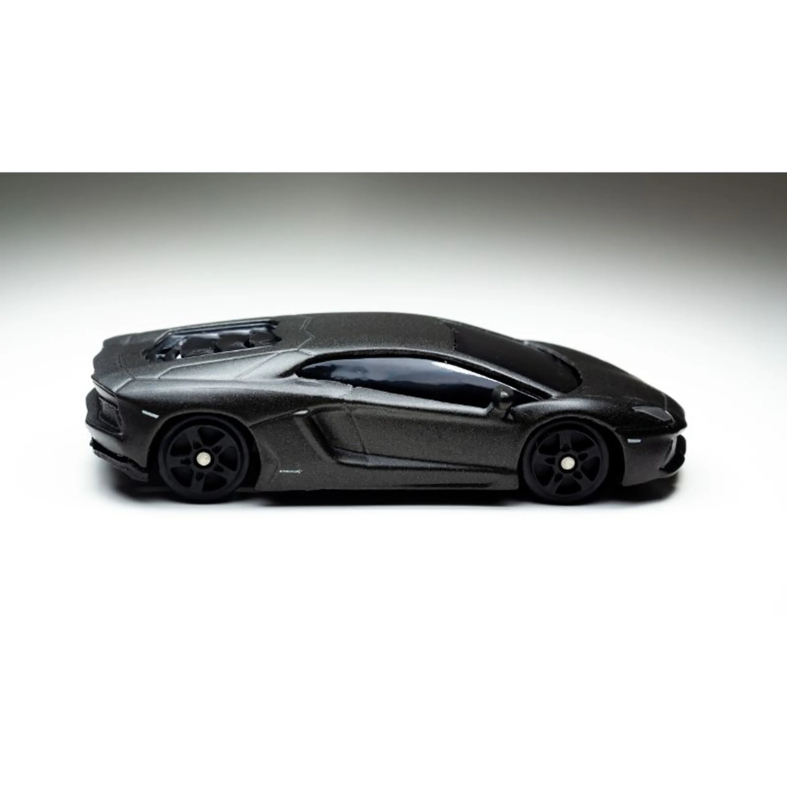 Lamborghini Aventador - 3"