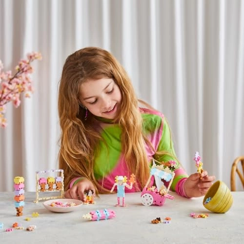 Learn to Build Ice Cream Shop - 275 pcs