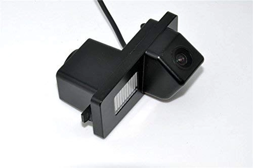 Rear View Reverse Backup Tracks Camera - 728 x 512