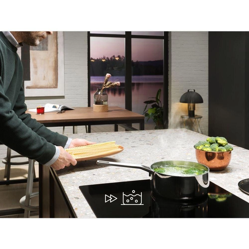 LIB60420CK Induction hob