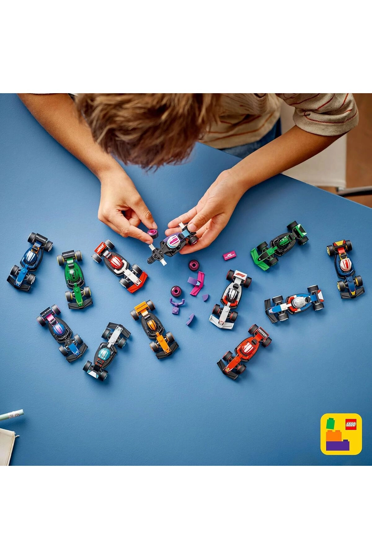 F1 Collectible Race Car Ferrari (71049-3)