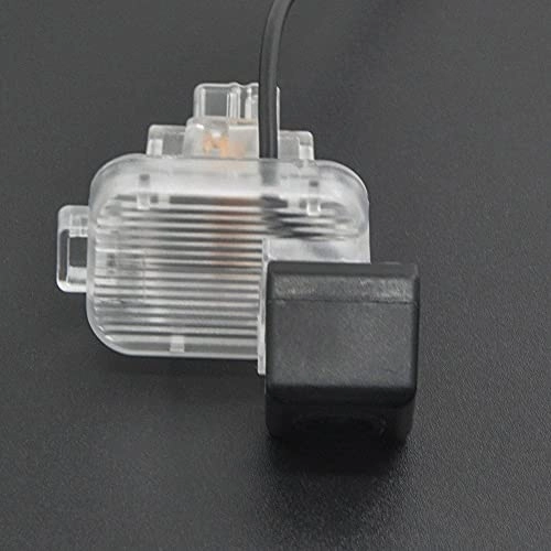 Rear View Reverse Backup Tracks Camera - 728 x 512