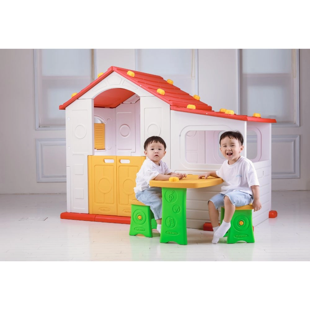 Tomo Big Playhouse - Table & Chairs UV-Protected Plastic