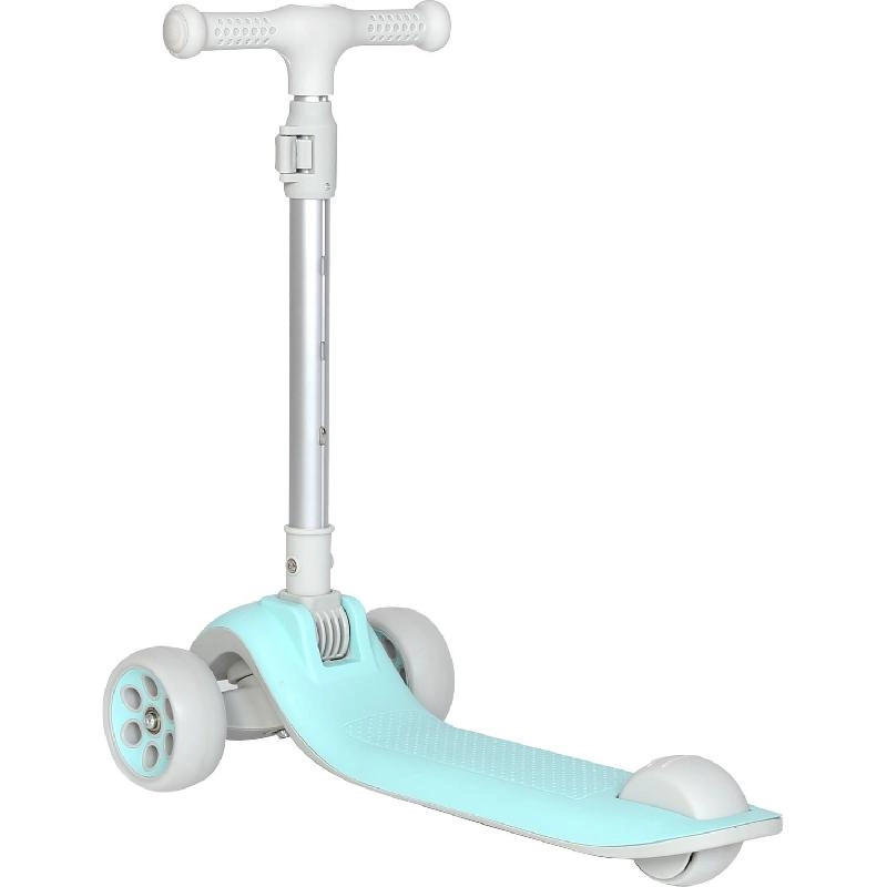 3-Wheel Kick Scooter - 4.5" Front and 3" Rear Flashing Wheels