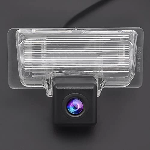 Rear View Reverse Backup Tracks Camera - 728 x 512