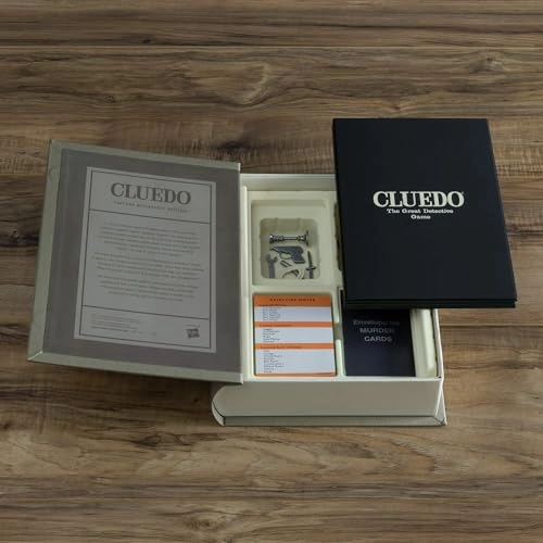 Cluedo: Linen Vintage Bookshelf Edition