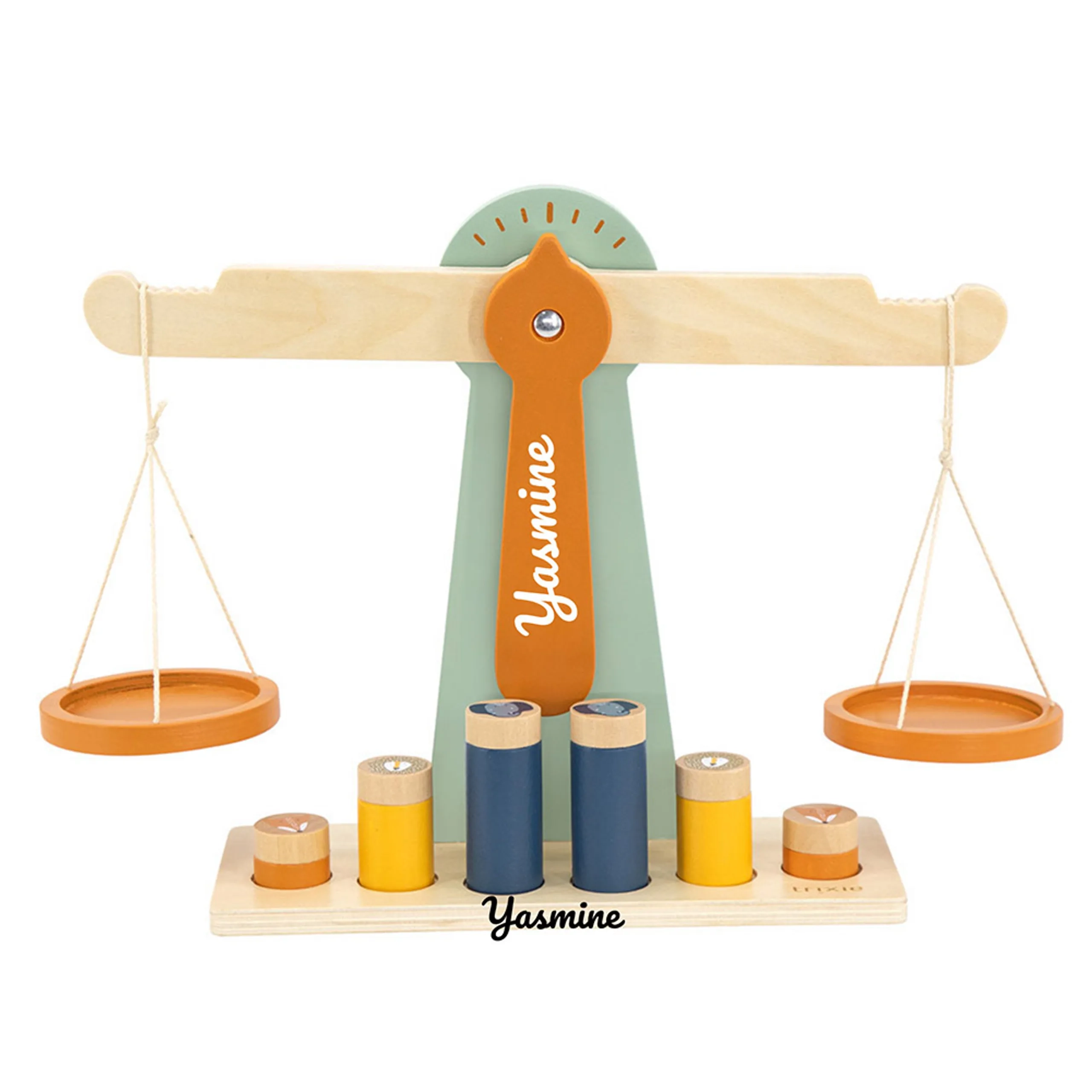 TRIXIE Wooden Scale - Suitable for 3 years & above