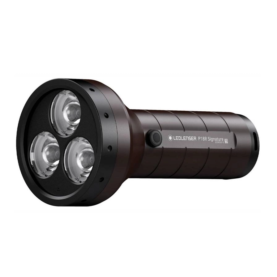 P18R Signature Flashlight Rechargeable (4500lm)