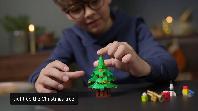 Santa’s Visit (10293) - 1,445 Pieces