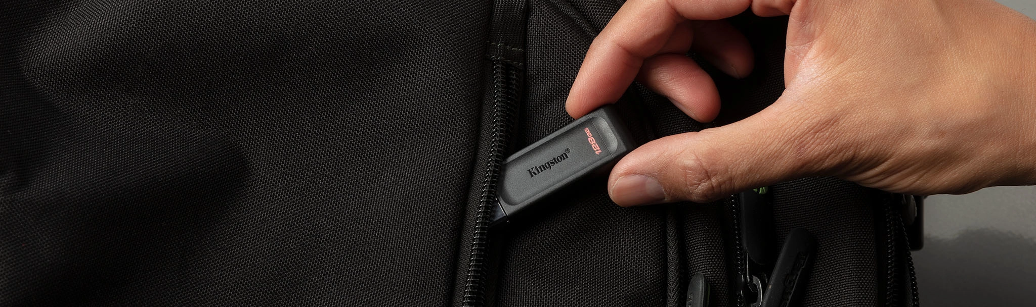 DT70 - USB 3.2 USB Type C 128GB