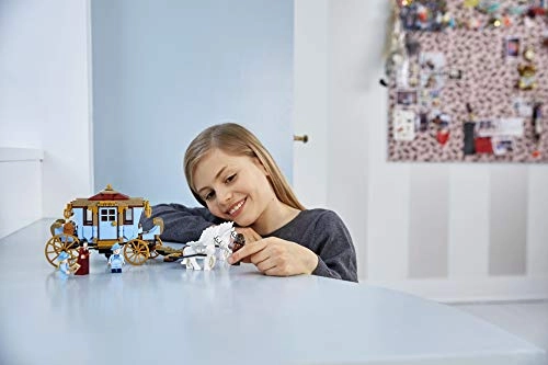 Harry Potter Beauxbatons’ Carriage (75958) - 430 Pieces 4 Minifigures
