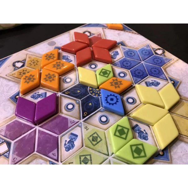 Azul: Summer Pavilion (English, French, Arabic)