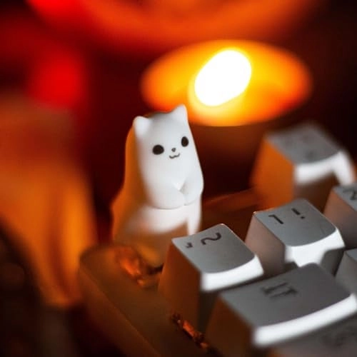 REDQIN Artisan Keycaps - Cute Ghost Shine Through Resin