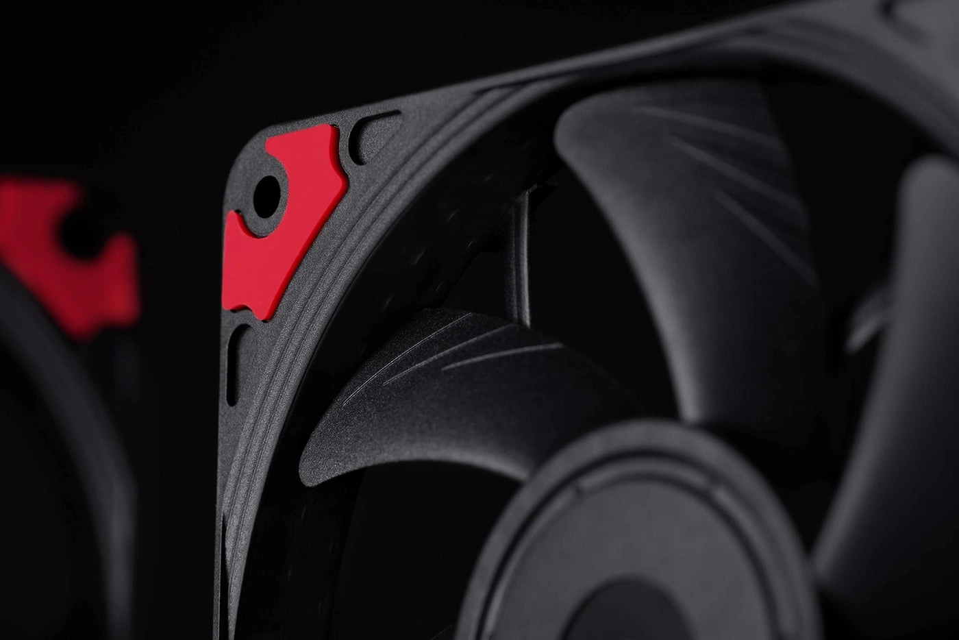 Chromax Black Swap - 120mm