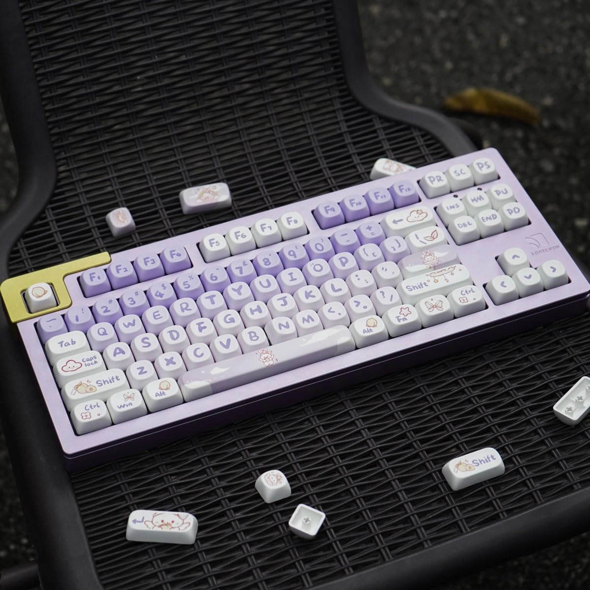 Rabbit Keycaps - Wired