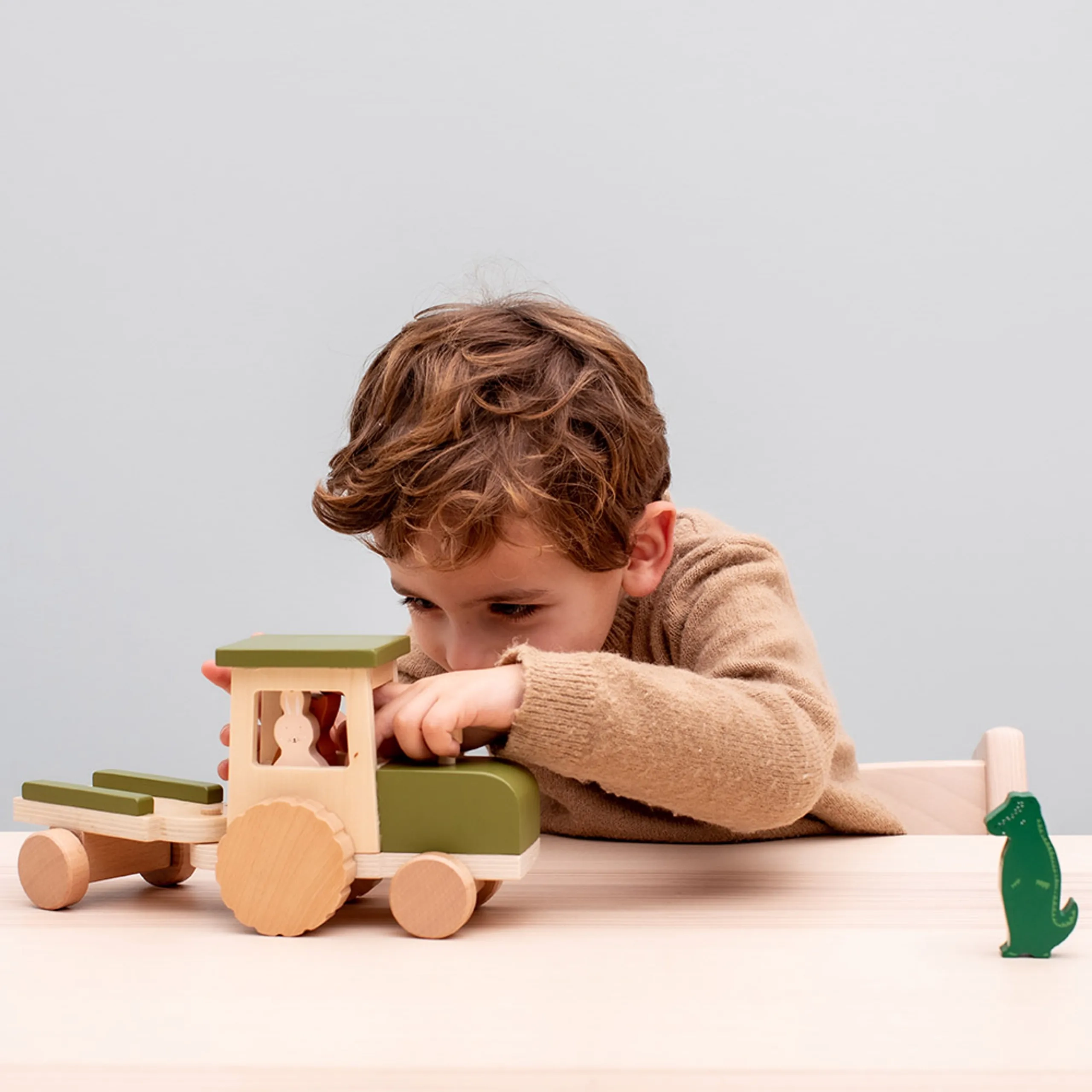 Wooden Tractor With Trailer - 18 months+