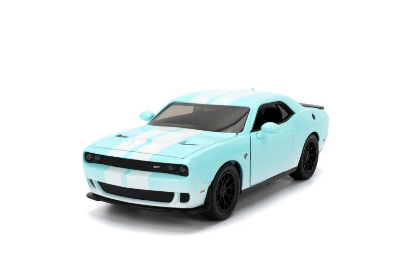Slips 2015 Dodge Challenger - 1:24