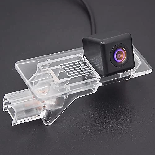 Rear View Reverse Backup Tracks Camera - 728 x 512