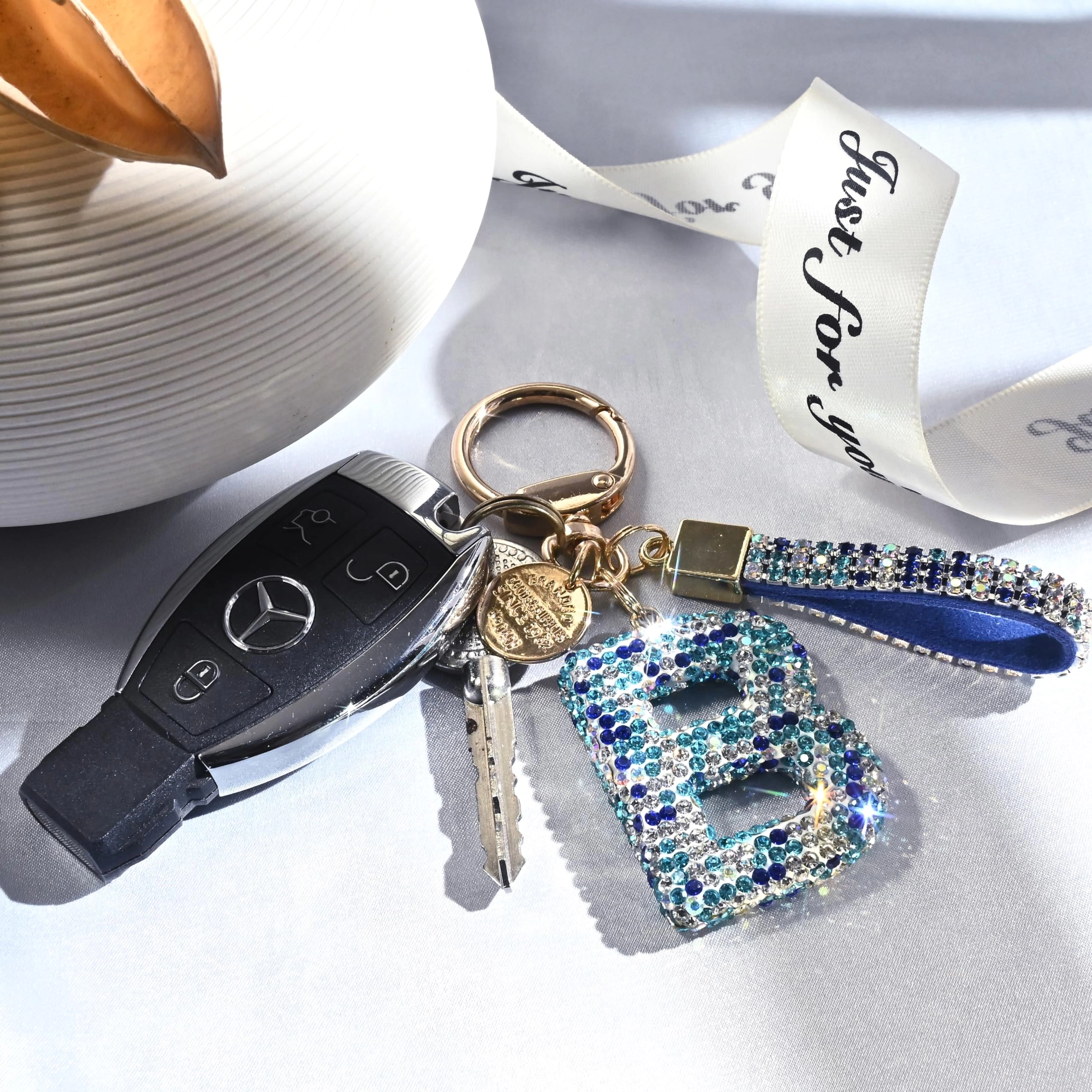 Initial Letter Keychain - Letter