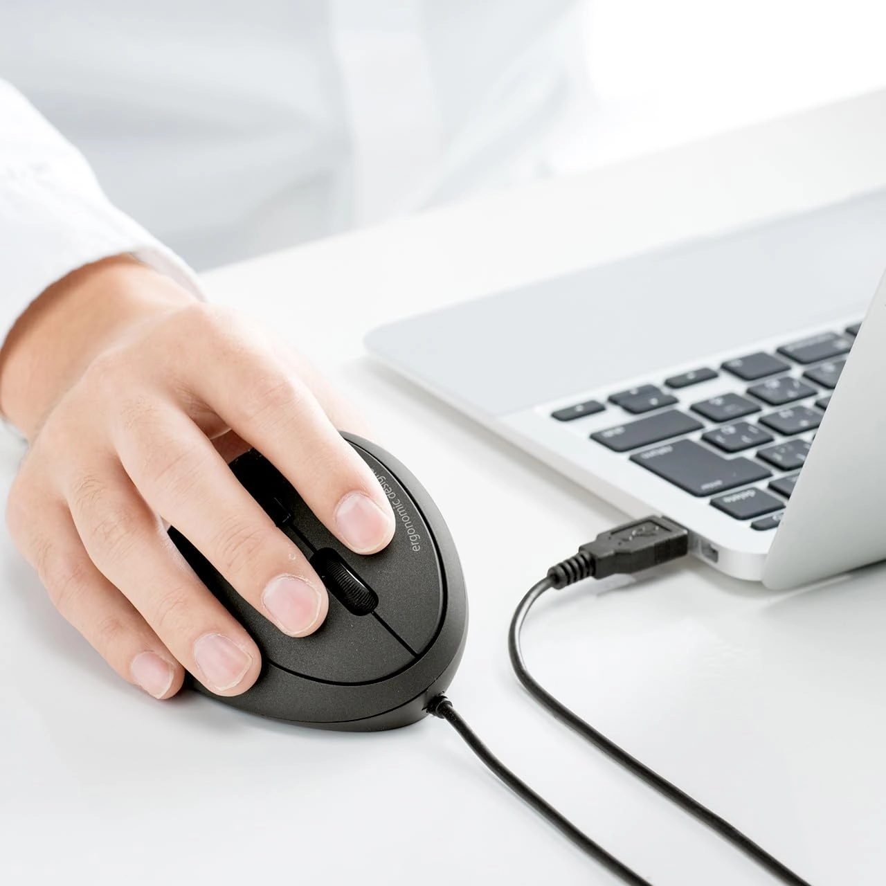 Ergonomic Mouse - Wired