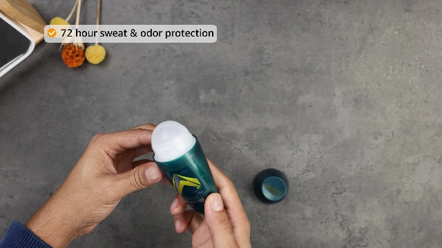 Men Antiperspirant Deodorant Roll On - V8 50 gram