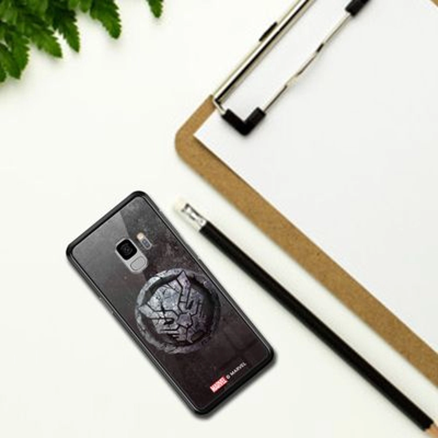 Black Panther Symbol Back Case for Galaxy S9
