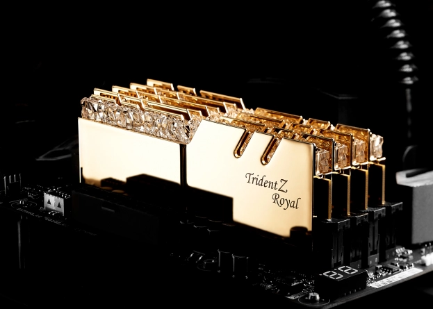 Trident Z Royal - 32GB 4000MT/s UDIMM DDR4