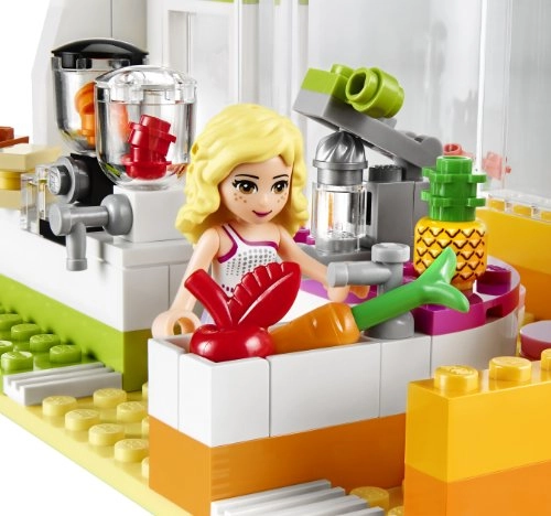 Friends Heartlake Juice Bar (41035)