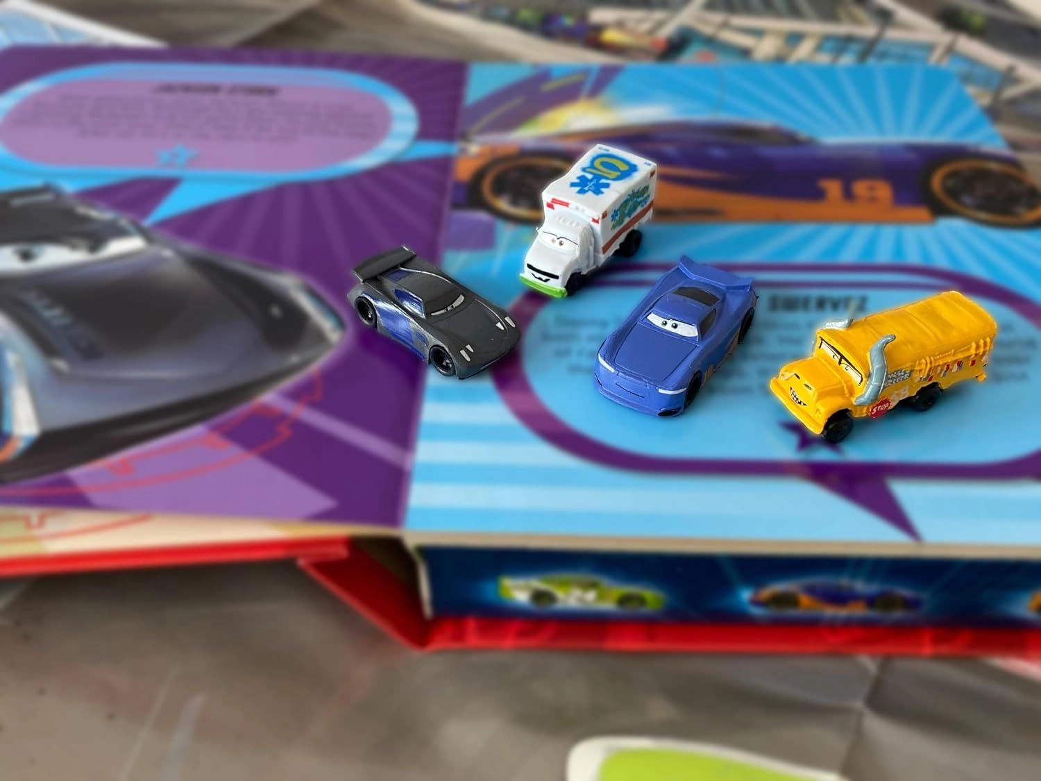 Disney Cars on the Road My Busy Books - 3+