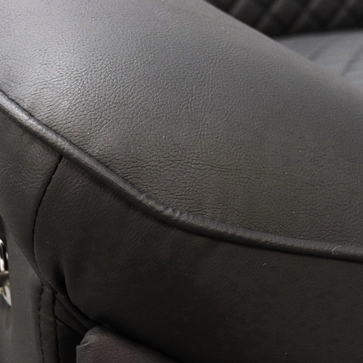 Chill Pod - PU & Mesh 4 Pockets Foldable footrest