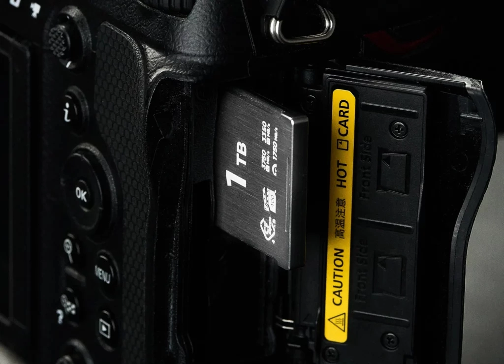 Element Series CFexpress Type B - 256GB