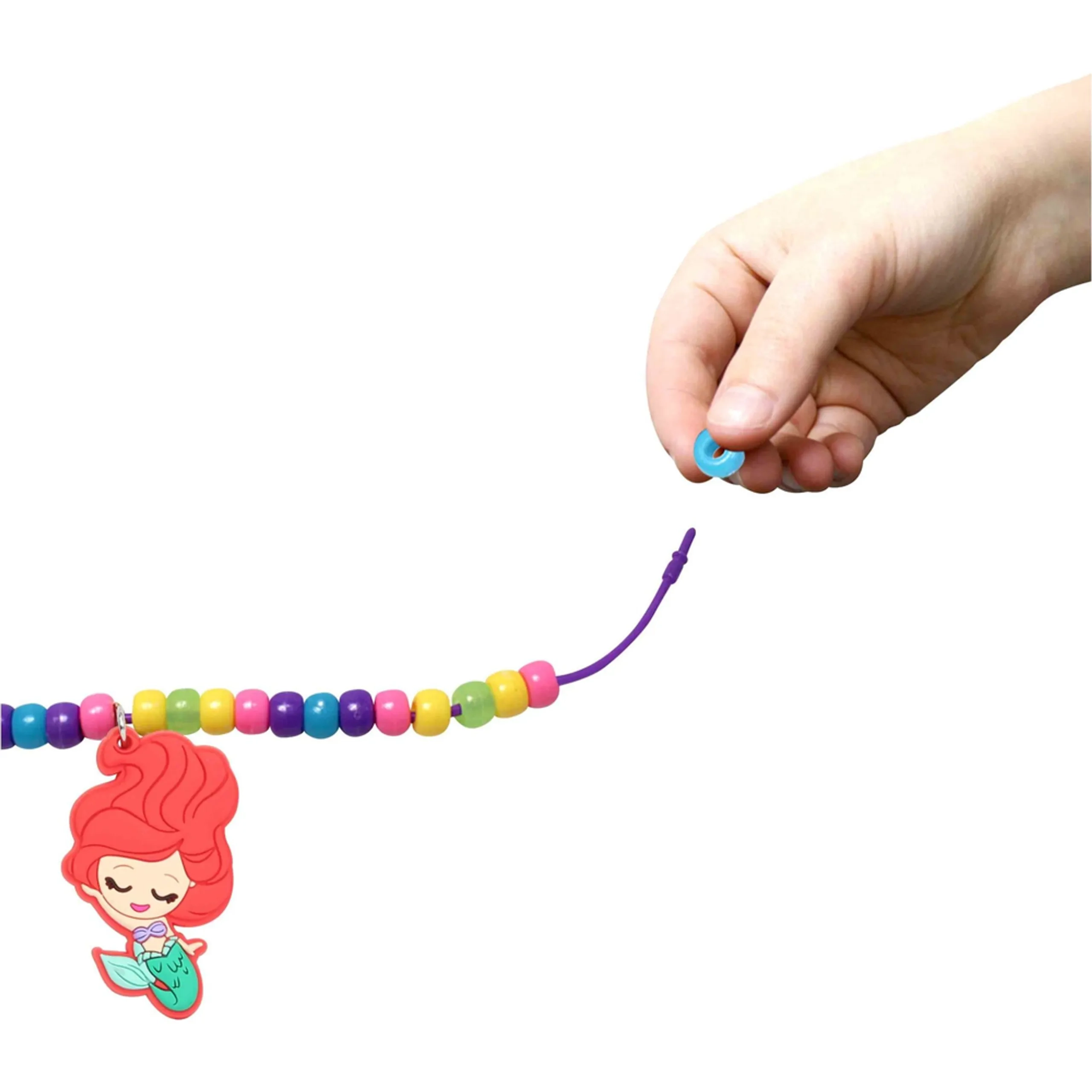 Disney Princess Necklace Activity Case - 5 princess charms 150 colorful beads 5 necklace cords