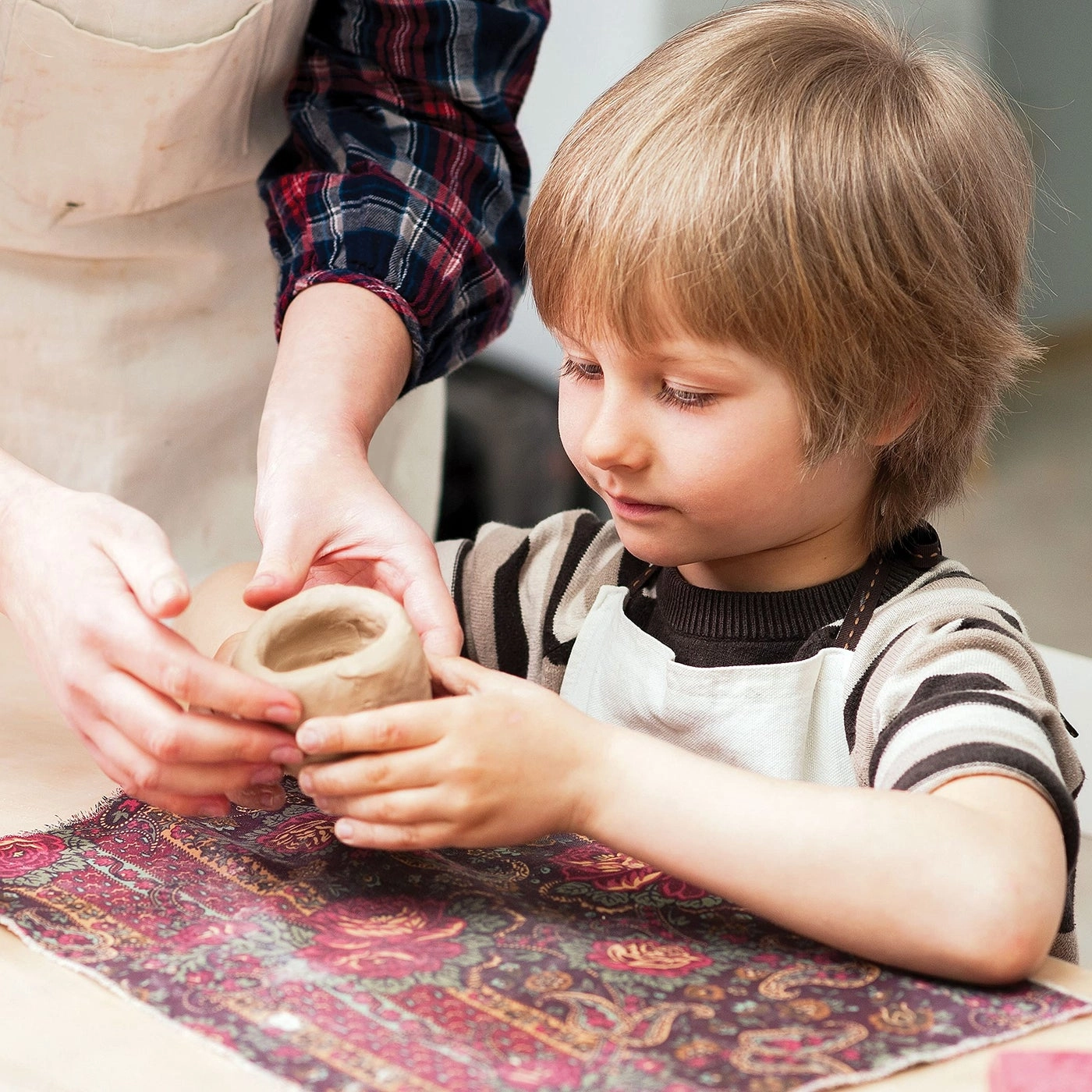 Supreme Artist's Air-Dry Modelling Clay - 1.5 Kg