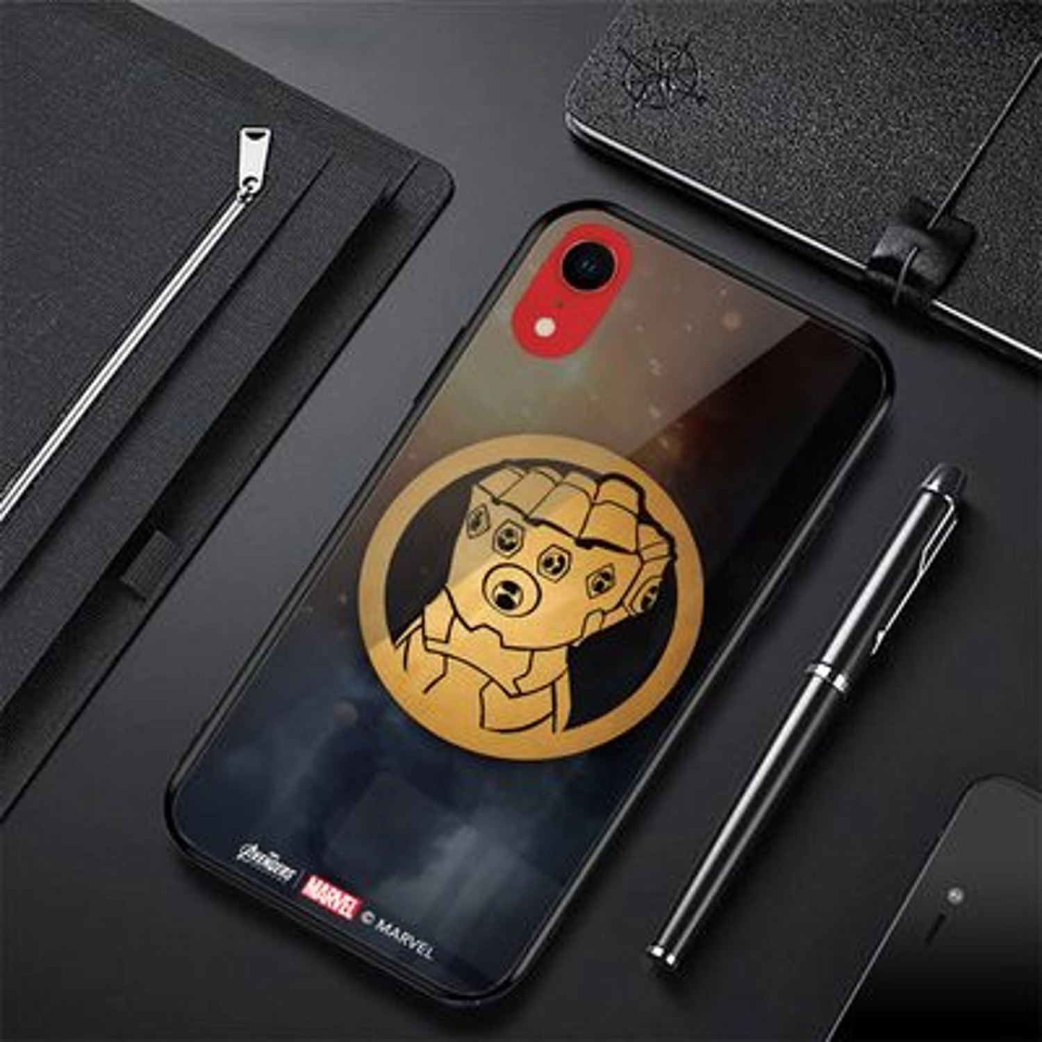 Infinity Gauntlet Cover for iPhone XR