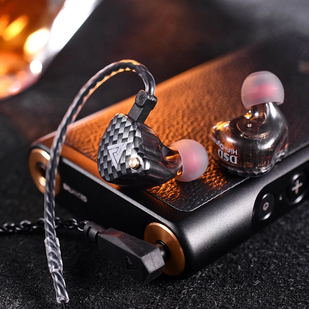 VK4 Wired Earphone