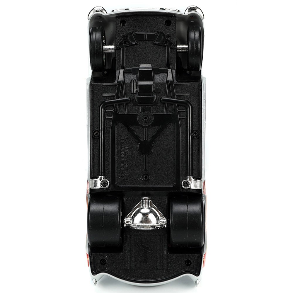 Looney Tunes 1967 Chevy Corvette - 1:24 Die cast