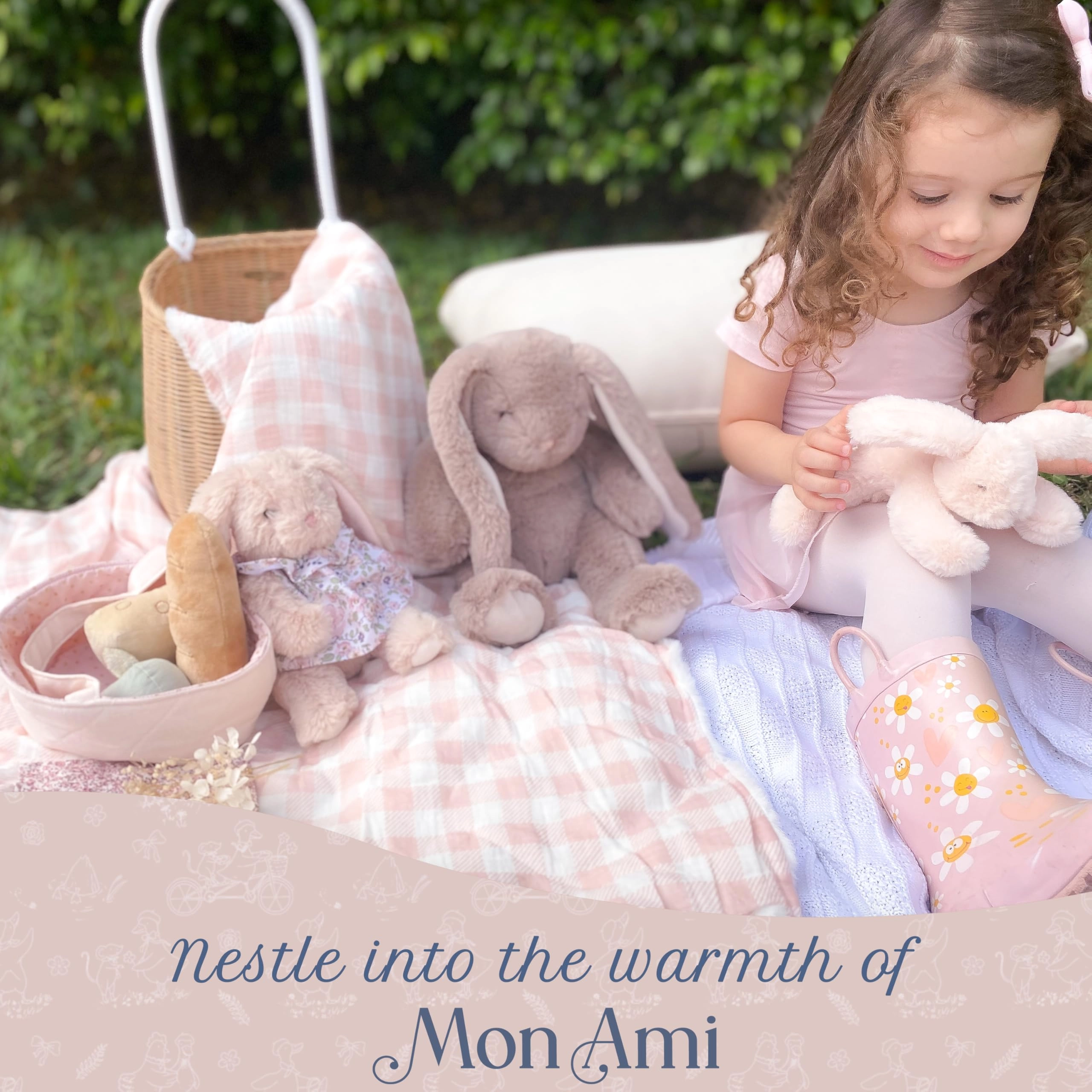 Grace Bunny 20 cm Plush