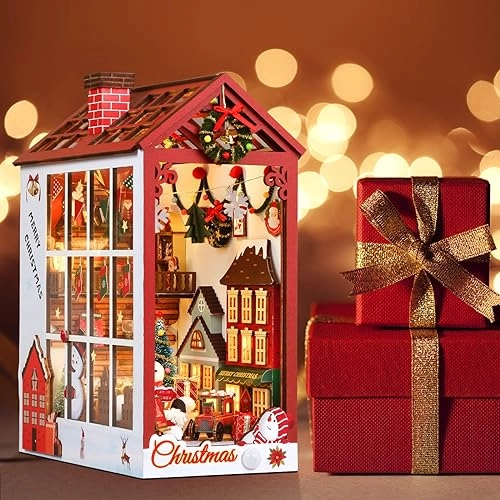 Miniature Dollhouse - Book & Coffee