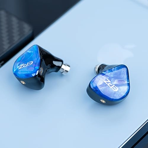 Q1 PRO Wired Earbud