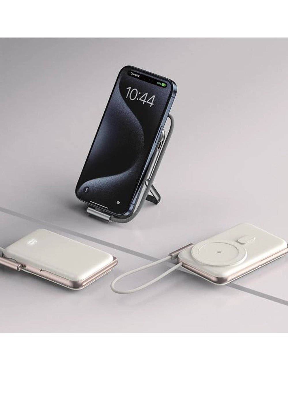 Monaco - 10000 Watt-hour 15 Watt MagSafe