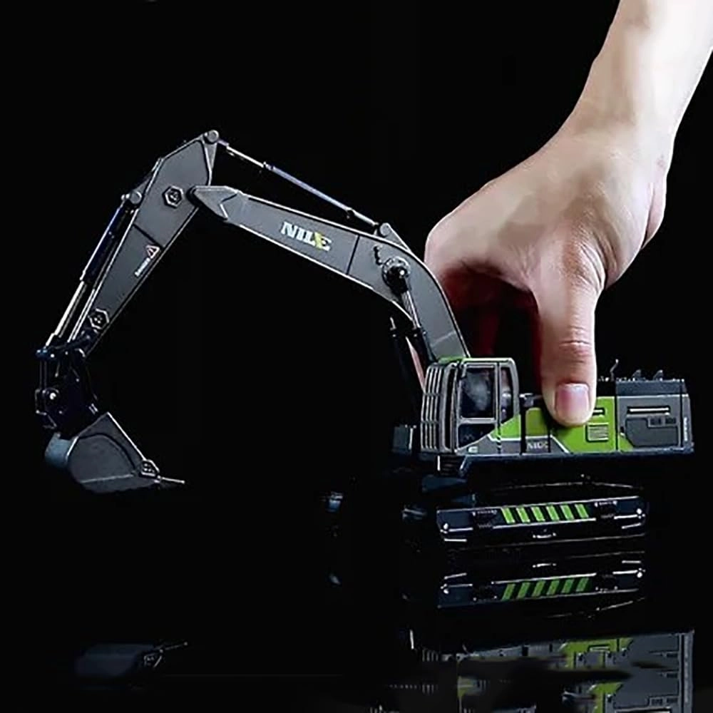 BLACK_6014 - 1:24 1.0 Count