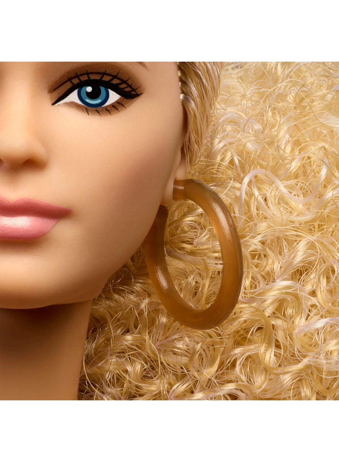 Barbie Basics Model 07 - Blonde Made-to-Move