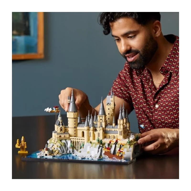 Harry Potter LEGO Hogwarts Castle and Grounds (76419)